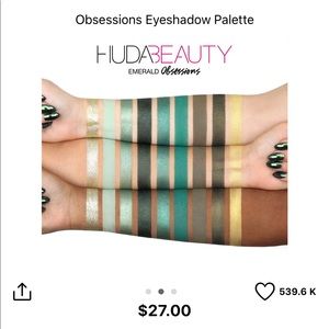 Huda Beauty Emerald Obsessions Palette